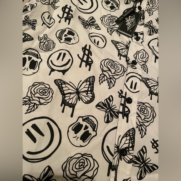 Eighty Eight Goth Print Collared Men’s Button Down Shirt Relaxed Fit Medium - Picture 2 of 4